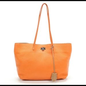 Fendi Seleria small Carla tote in Persimon
